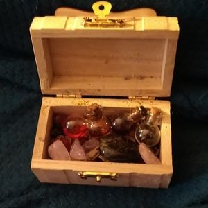 Mini wooden treasure chest